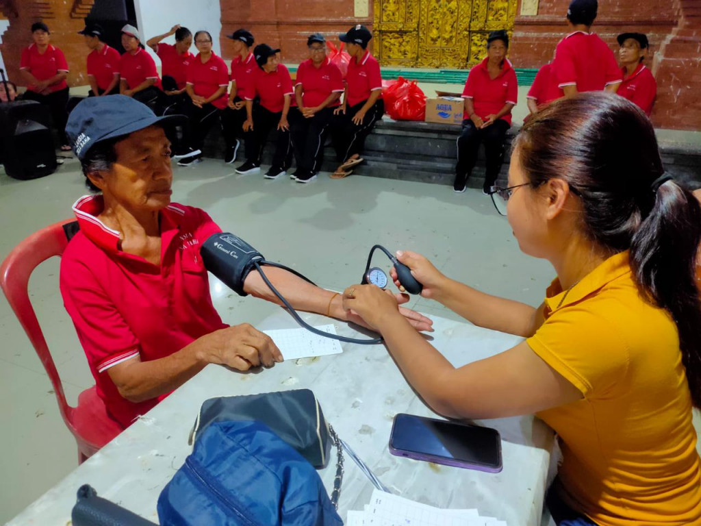 Kegiatan Posyandu Lansia Bulan Mei di Desa Baha
